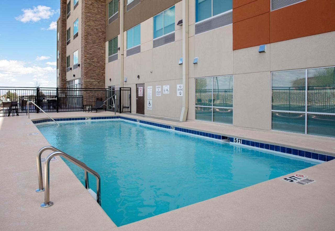 Holiday Inn Express & Suites - El Paso North By Ihg Bagian luar foto