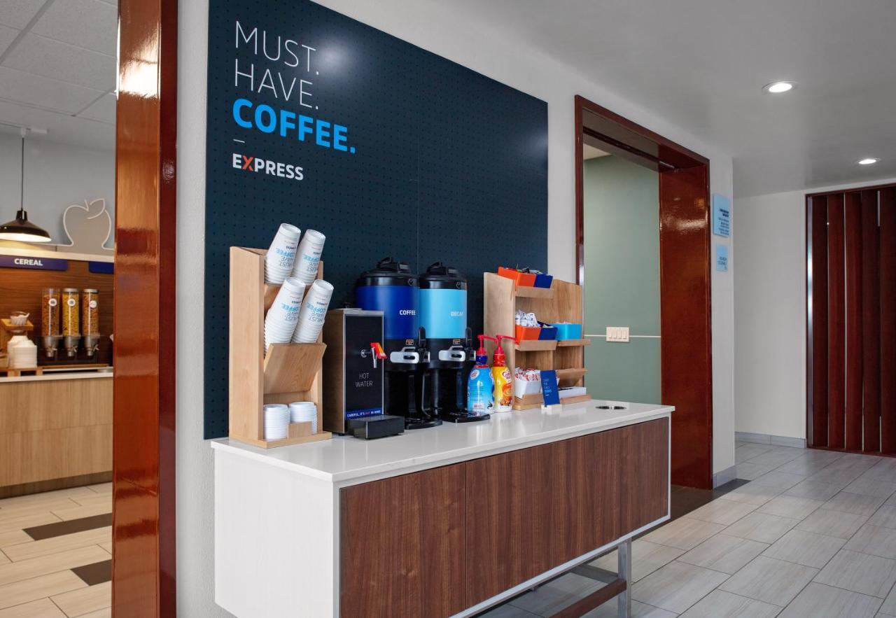 Holiday Inn Express & Suites - El Paso North By Ihg Bagian luar foto